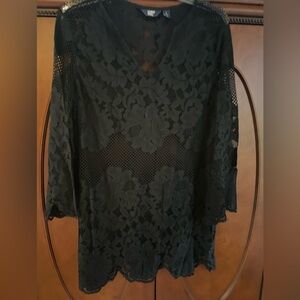 Lands End black lace tunic